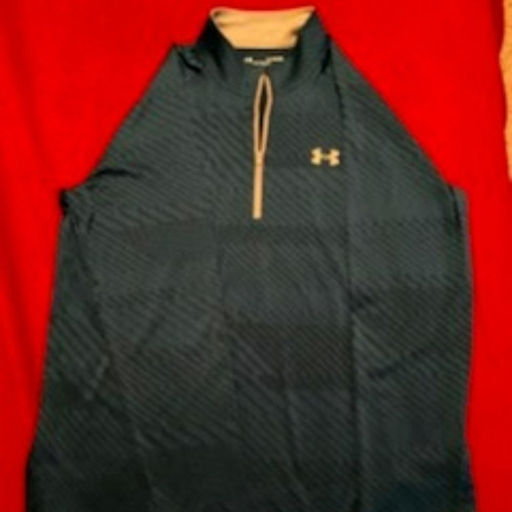 Under Armour Shirt, Long Sleeve Loose HeatGear